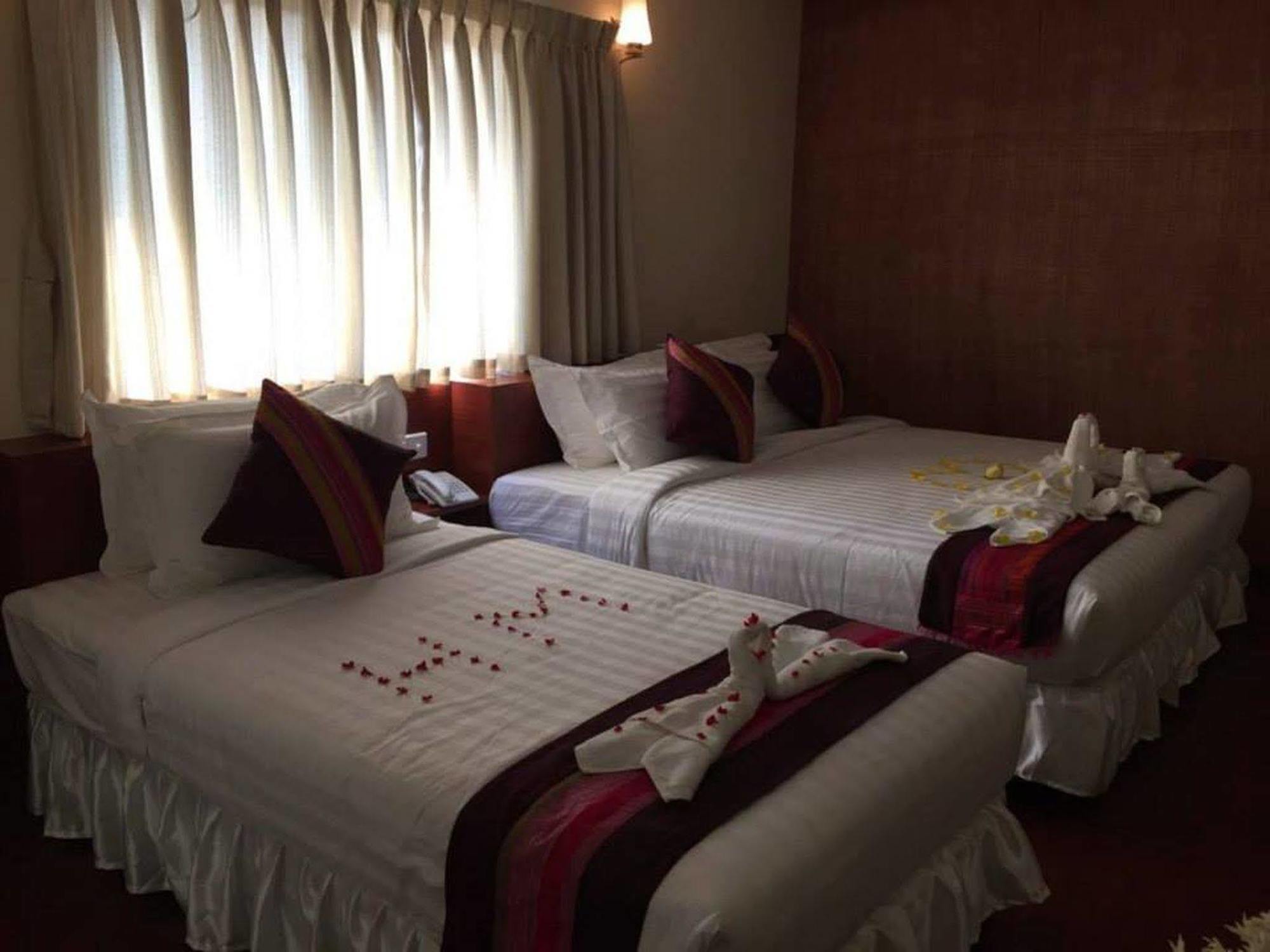 Hotel Memory Sittwe Dış mekan fotoğraf